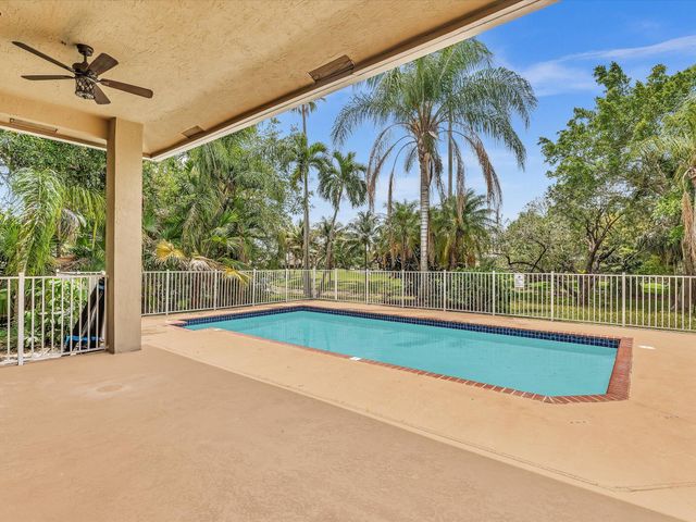 10434 NW 6th Court, Coral Springs, FL 33071