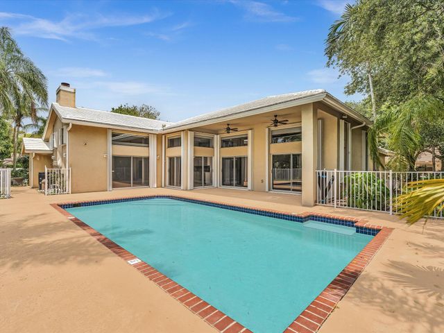 10434 NW 6th Court, Coral Springs, FL 33071