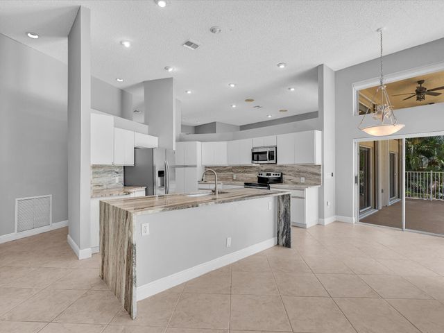 10434 NW 6th Court, Coral Springs, FL 33071