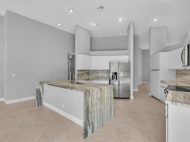 10434 NW 6th Court, Coral Springs, FL 33071