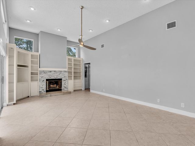 10434 NW 6th Court, Coral Springs, FL 33071