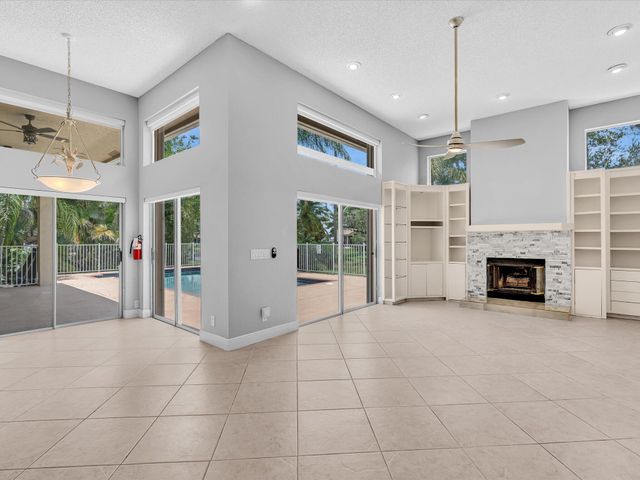 10434 NW 6th Court, Coral Springs, FL 33071