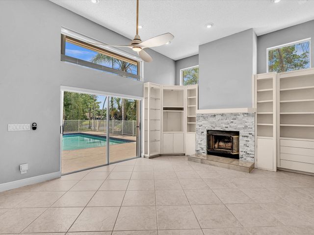 10434 NW 6th Court, Coral Springs, FL 33071