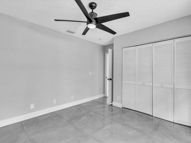 10434 NW 6th Court, Coral Springs, FL 33071