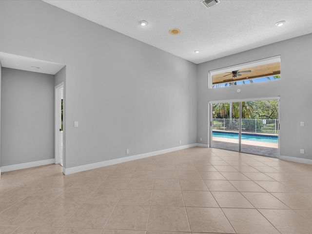 10434 NW 6th Court, Coral Springs, FL 33071