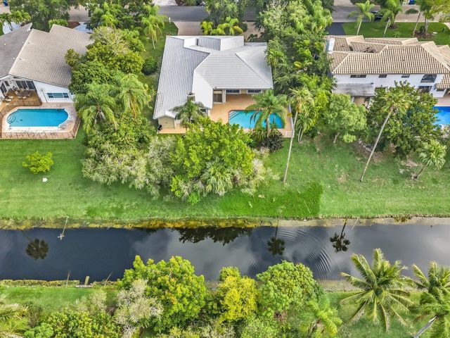 10434 NW 6th Court, Coral Springs, FL 33071