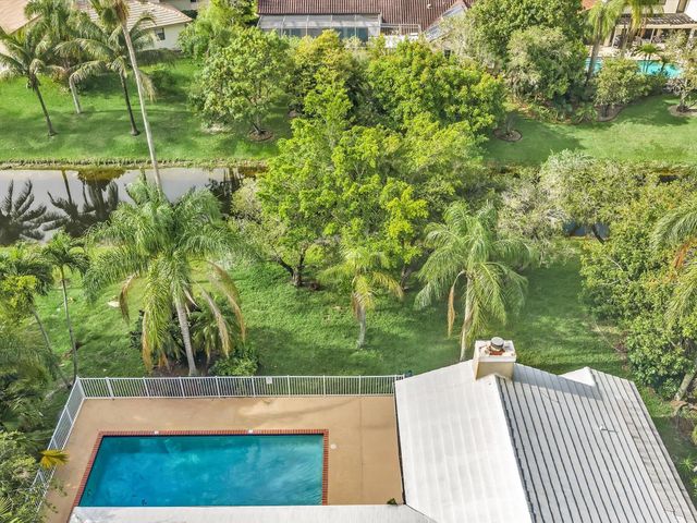 10434 NW 6th Court, Coral Springs, FL 33071