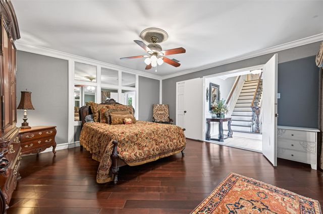 11622 Village Place Drive 328, Houston, TX 77077