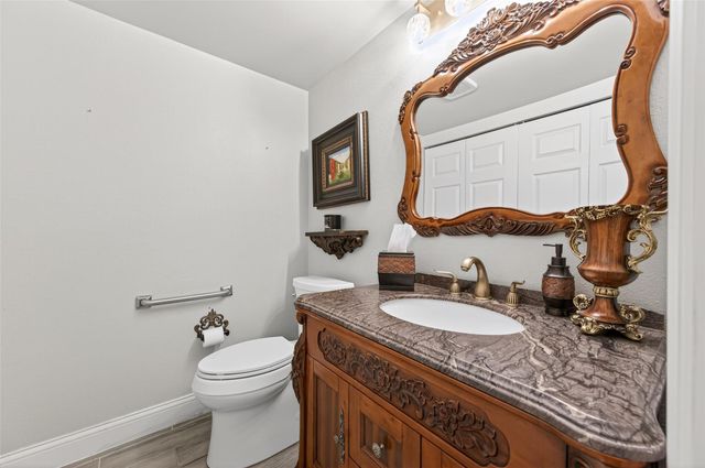 11622 Village Place Drive 328, Houston, TX 77077