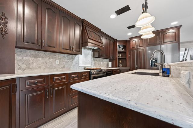 11622 Village Place Drive 328, Houston, TX 77077