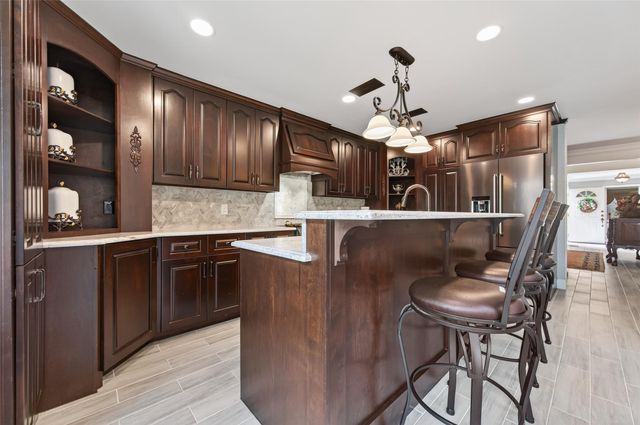 11622 Village Place Drive 328, Houston, TX 77077