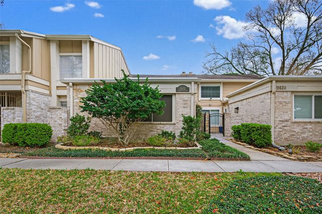 11622 Village Place Drive 328, Houston, TX 77077