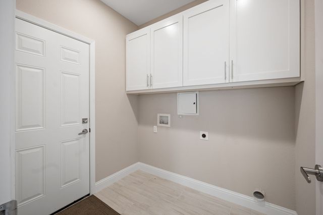 901 E Jefferson Street, Van Alstyne, TX 75495