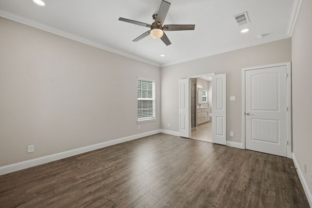 901 E Jefferson Street, Van Alstyne, TX 75495