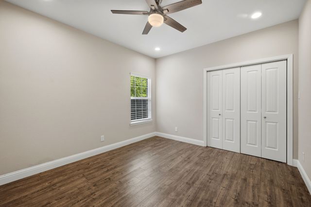 901 E Jefferson Street, Van Alstyne, TX 75495