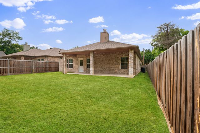 901 E Jefferson Street, Van Alstyne, TX 75495