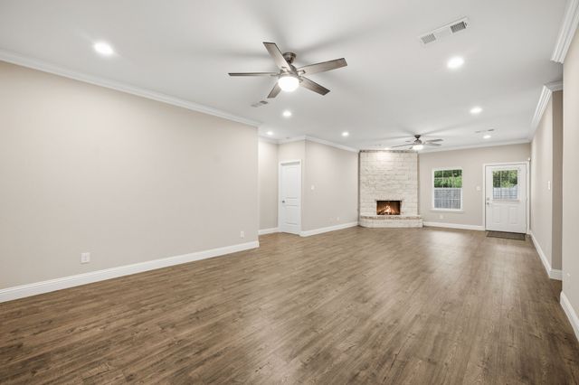 901 E Jefferson Street, Van Alstyne, TX 75495