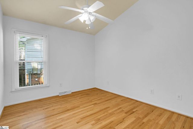 6 Goblet Court, Greenville, SC 29609