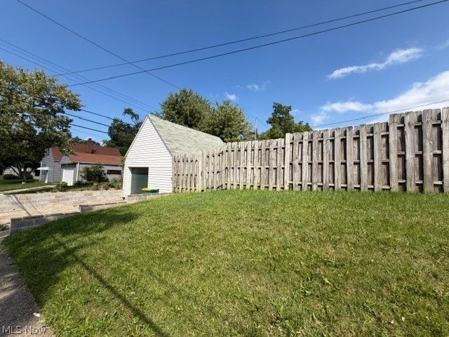 20701 Watson Road, Maple Heights, OH 44137