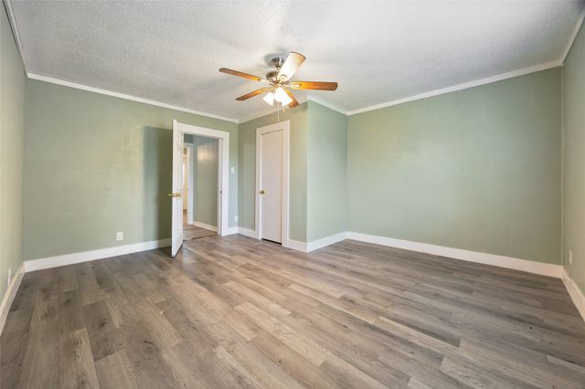 4305 Templeton Street, Greenville, TX 75401