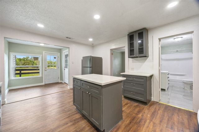 4305 Templeton Street, Greenville, TX 75401