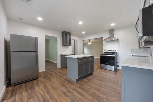 4305 Templeton Street, Greenville, TX 75401
