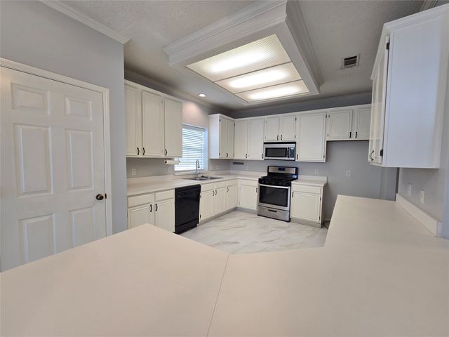 10512 Napa Valley Drive, Frisco, TX 75035