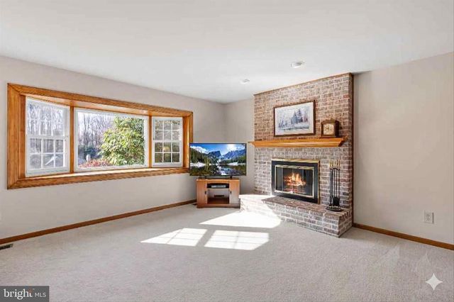 10 AMARANTH DR, Newark, DE 19711