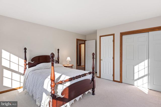 10 AMARANTH DR, Newark, DE 19711