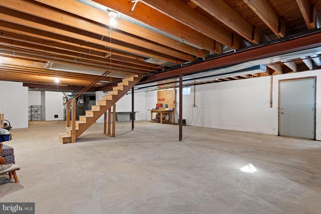 10 AMARANTH DR, Newark, DE 19711