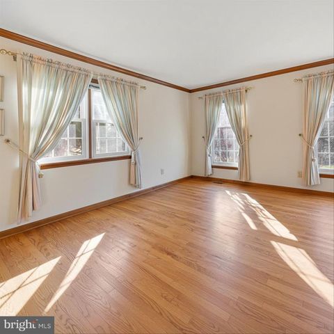 10 AMARANTH DR, Newark, DE 19711