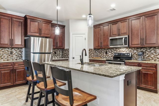 18817 Kelly DR, Lago Vista, TX 78645