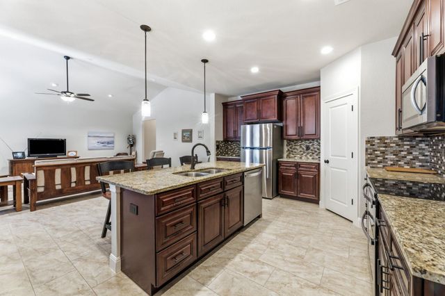 18817 Kelly DR, Lago Vista, TX 78645