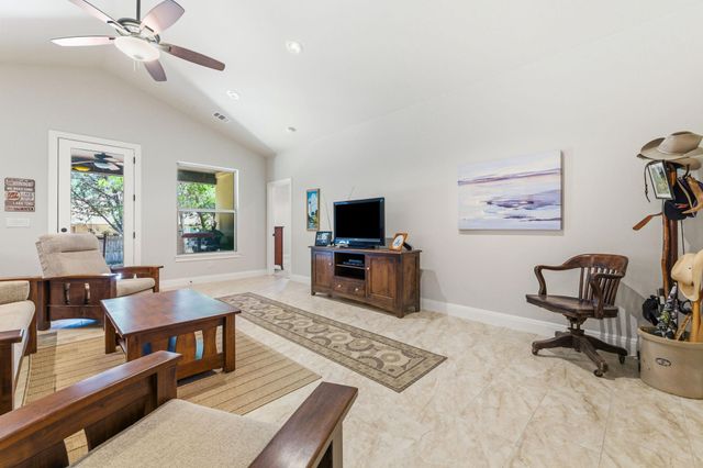 18817 Kelly DR, Lago Vista, TX 78645