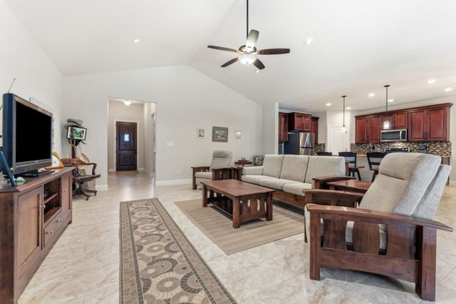 18817 Kelly DR, Lago Vista, TX 78645