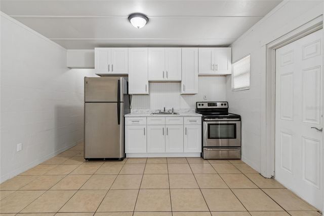 9801 N 11TH STREET A, Tampa, FL 33612
