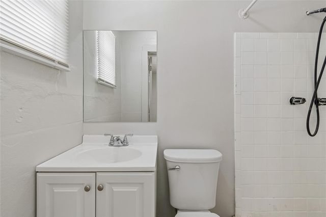 9801 N 11TH STREET A, Tampa, FL 33612