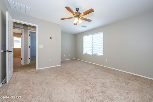8754 N Mugho Pine Trail, Tucson, AZ 85743