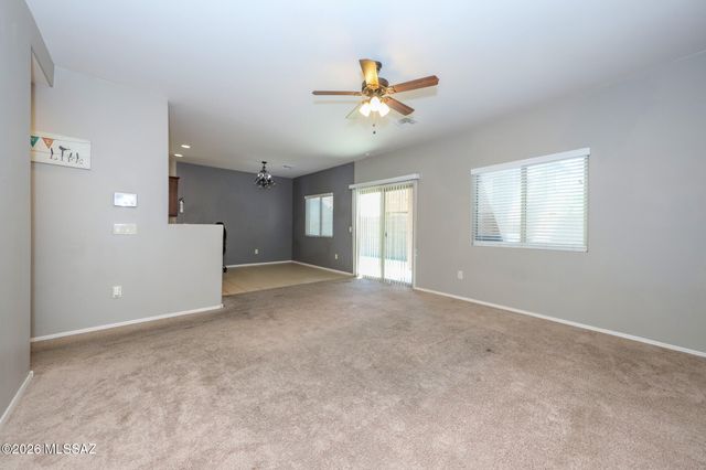 8754 N Mugho Pine Trail, Tucson, AZ 85743