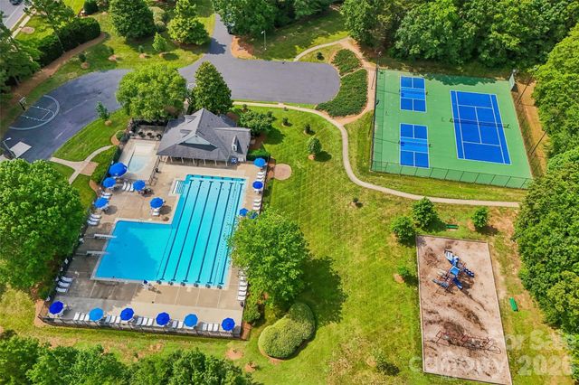 11616 Parks Farm Lane, Charlotte, NC 28277