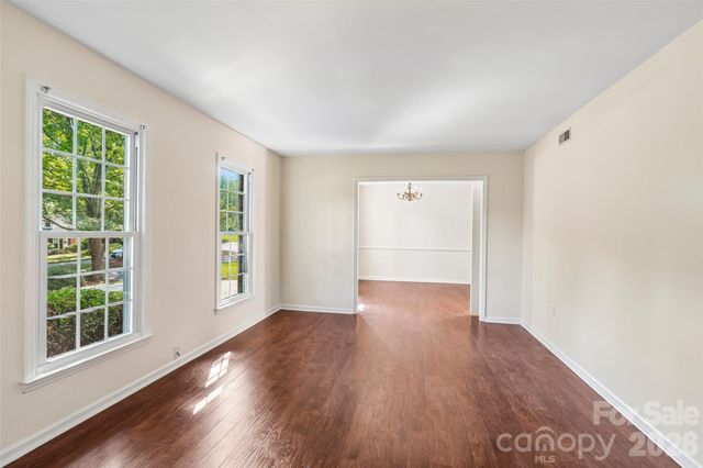 11616 Parks Farm Lane, Charlotte, NC 28277