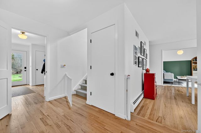 16 Oxford Springs Road, Chester, NY 10918