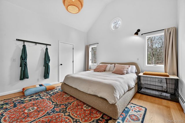 16 Oxford Springs Road, Chester, NY 10918