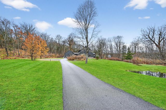 16 Oxford Springs Road, Chester, NY 10918