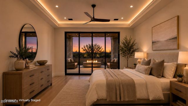 8300 E DIXILETA Drive 222, Scottsdale, AZ 85266
