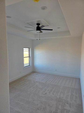 5632 NE Minnow Ln, Elgin, OK 73538