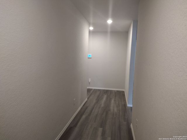 7722 BLUE GULF DR, San Antonio, TX 78222