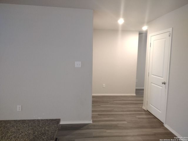 7722 BLUE GULF DR, San Antonio, TX 78222