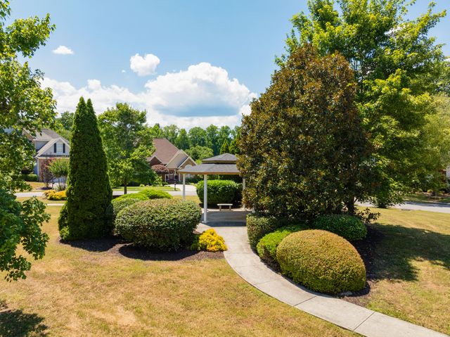 2911 Stage Run, Hixson, TN 37343