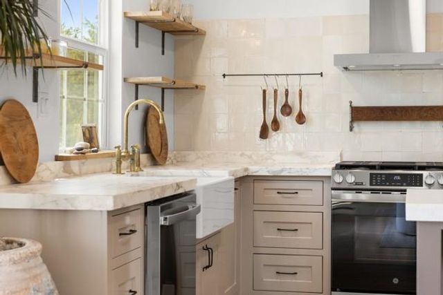 375 Fm-954, Round Top, TX 78954